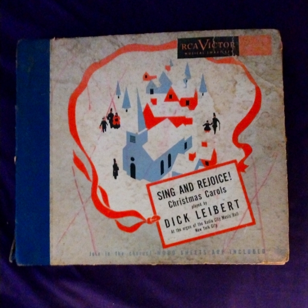 Christmas carols played by Dick Leinert